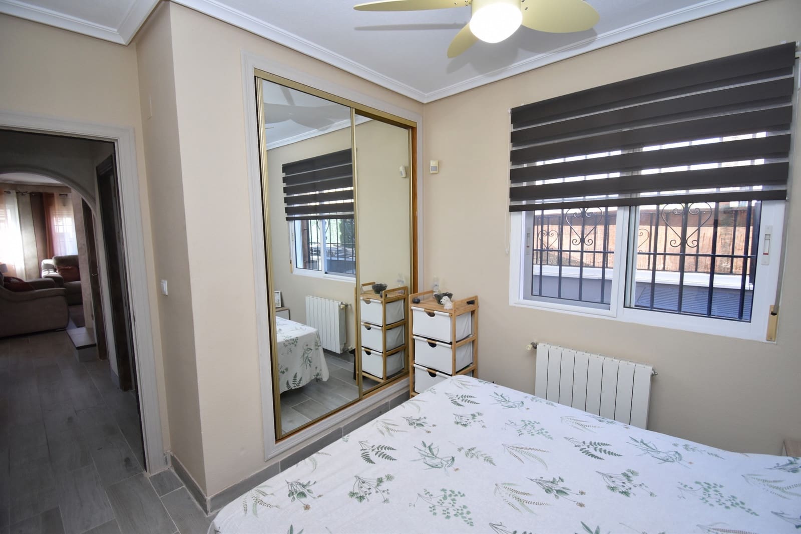 3 bedroom Villa for sale in Bigastro with pool - € 279,950 (Ref: 9741547)