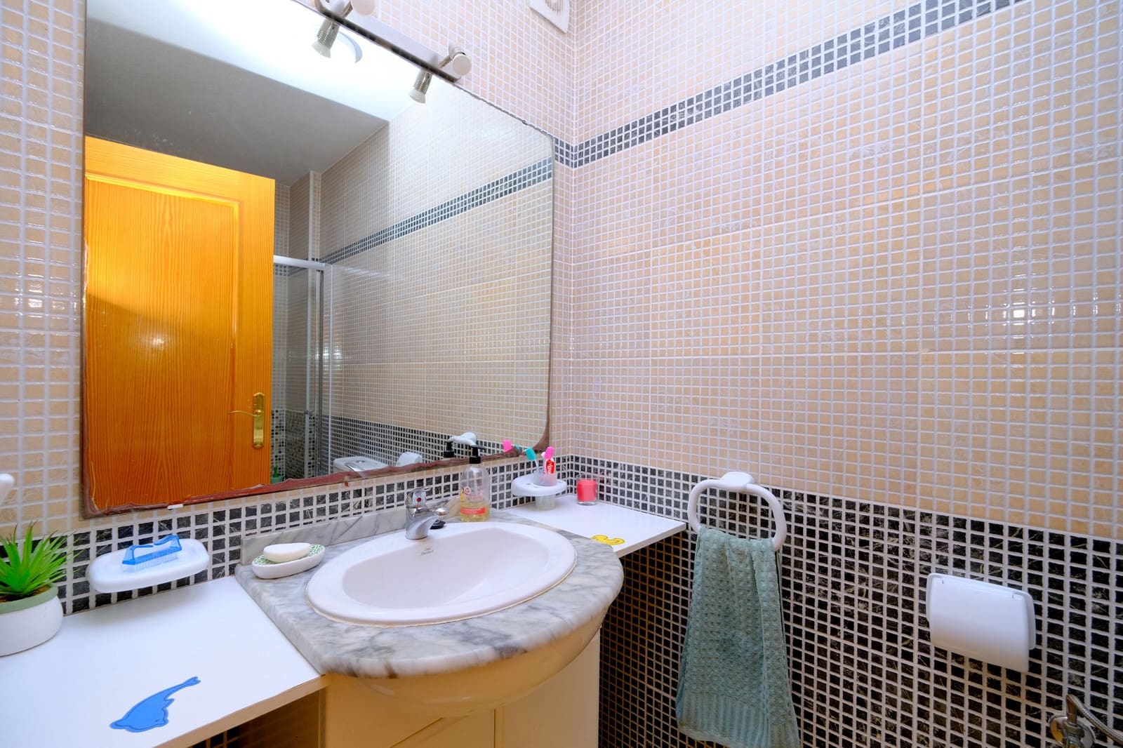 2 sovrum Takvåning till salu i Playa Flamenca med pool - 149 995 € (Ref: 9741548)