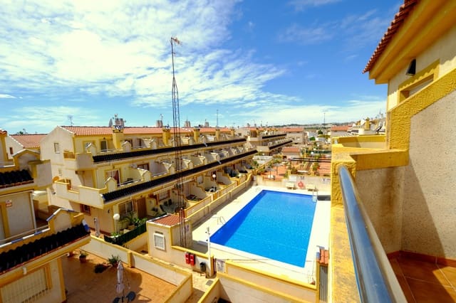 Ático de 2 habitaciones en Playa Flamenca, Orihuela en venta con piscina - 149.995 € (Ref: 9741548)