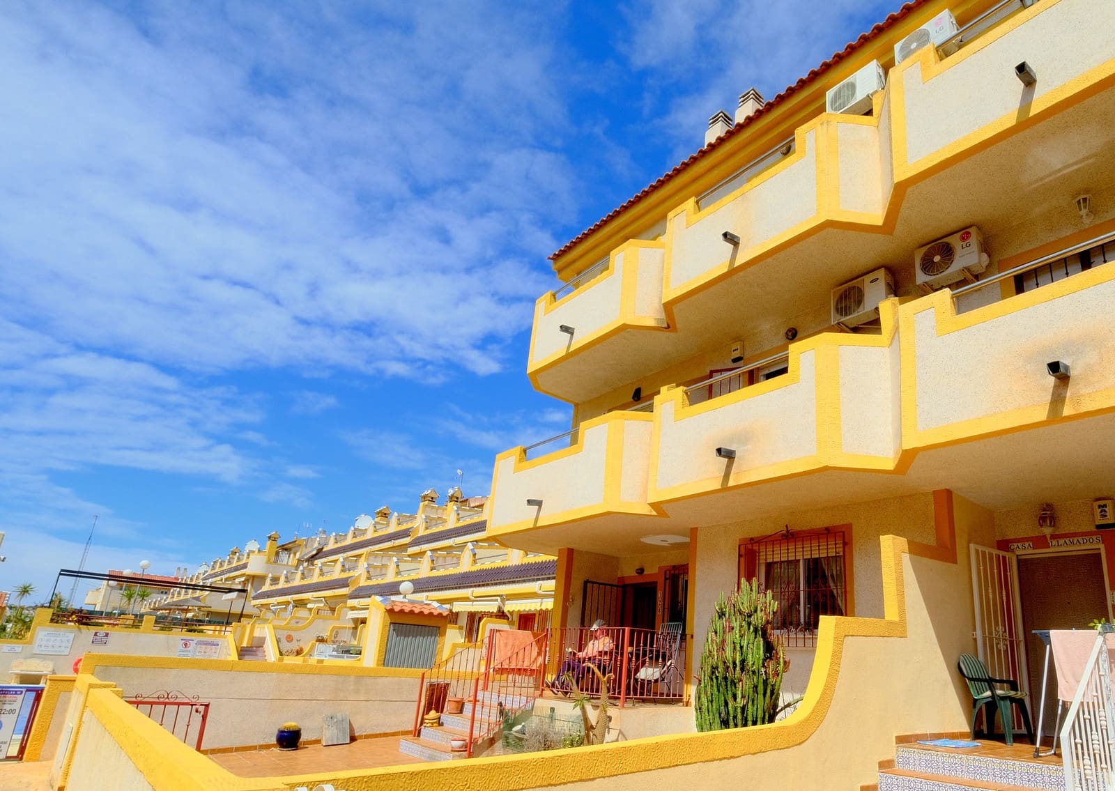 2 sovrum Takvåning till salu i Playa Flamenca med pool - 149 995 € (Ref: 9741548)