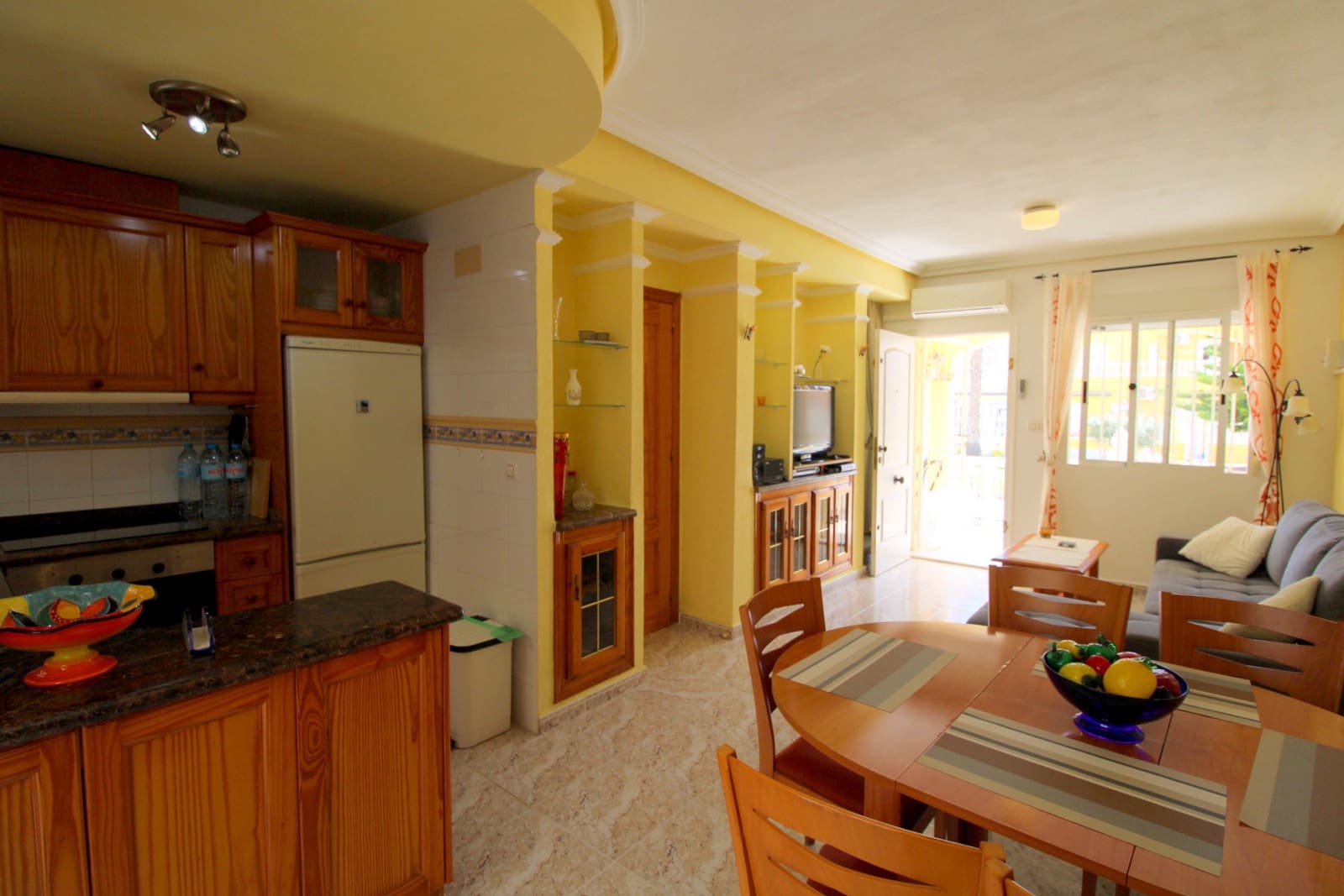 Casa de 2 habitaciones en Cabo Roig en venta con piscina - 173.500 € (Ref: 9751678)