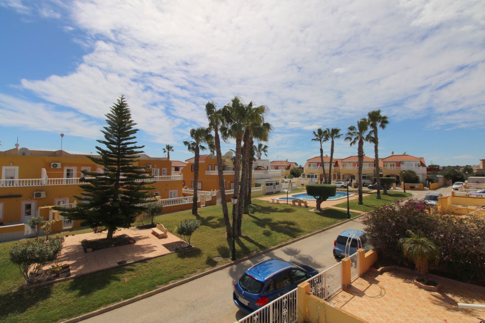 Casa de 2 habitaciones en Cabo Roig en venta con piscina - 173.500 € (Ref: 9751678)
