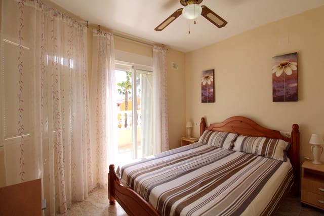 2 sovrum Hus till salu i Cabo Roig, Orihuela med pool - 173 500 € (Ref: 9751678)