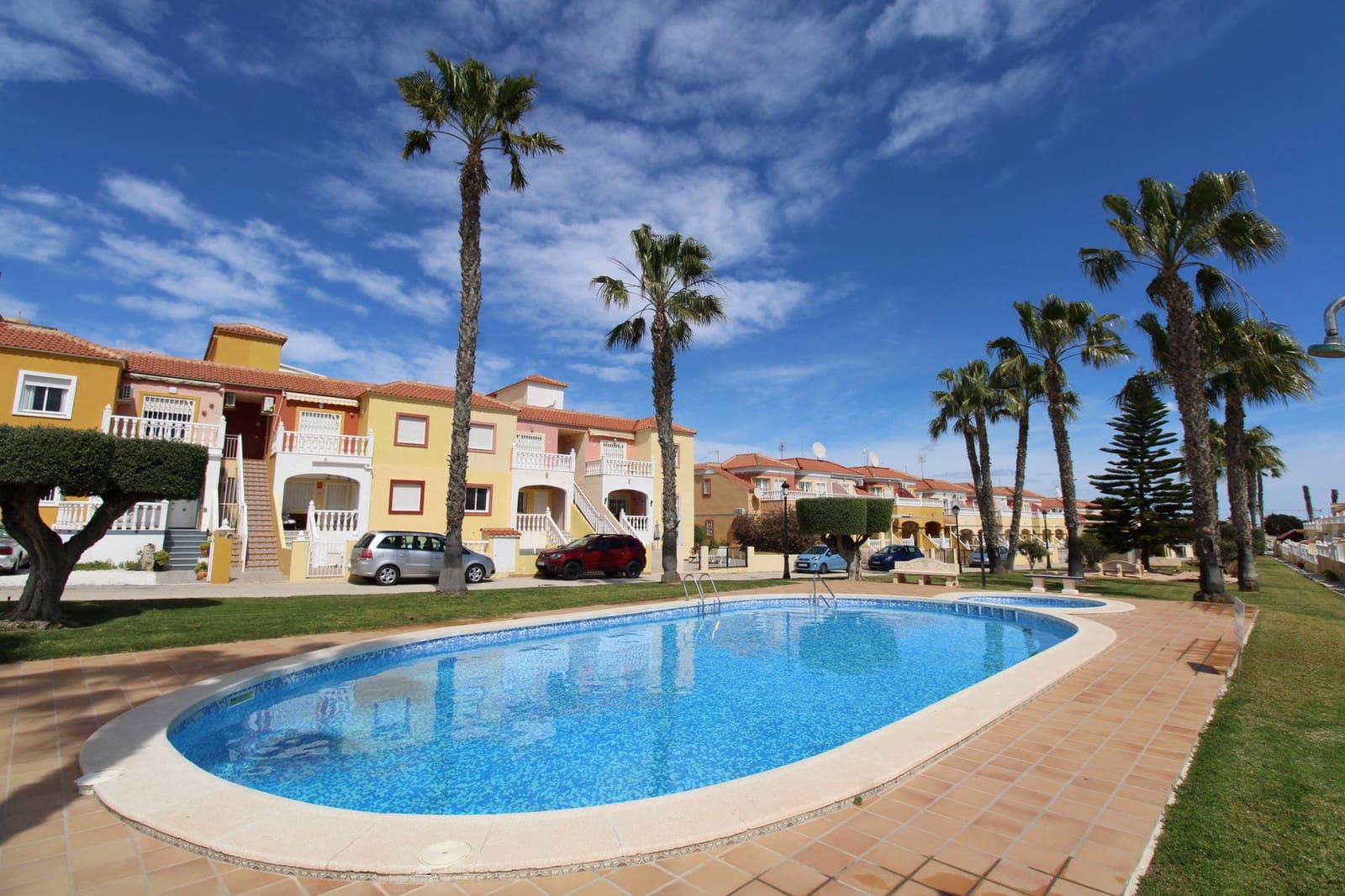 Casa de 2 habitaciones en Cabo Roig en venta con piscina - 173.500 € (Ref: 9751678)