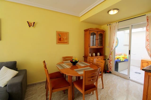 2 sovrum Hus till salu i Cabo Roig, Orihuela med pool - 173 500 € (Ref: 9751678)