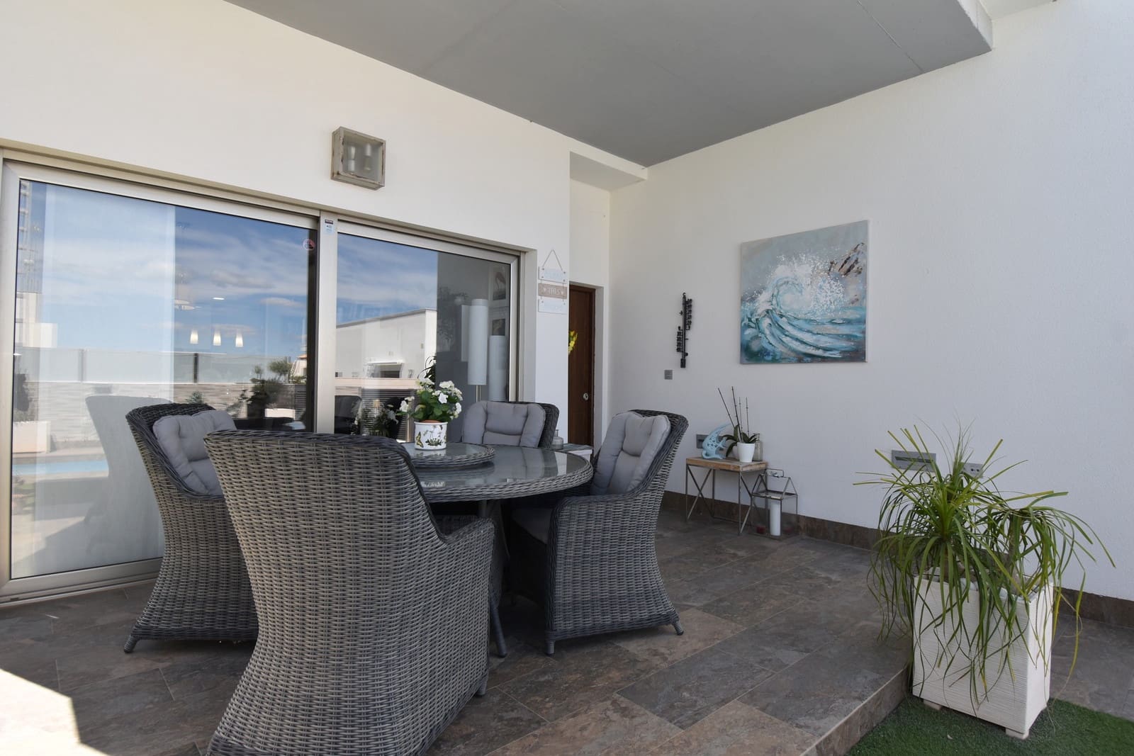 3 makuuhuone Huvila myytävänä paikassa Villamartin mukana uima-altaan - 460 000 € (Ref: 9751679)