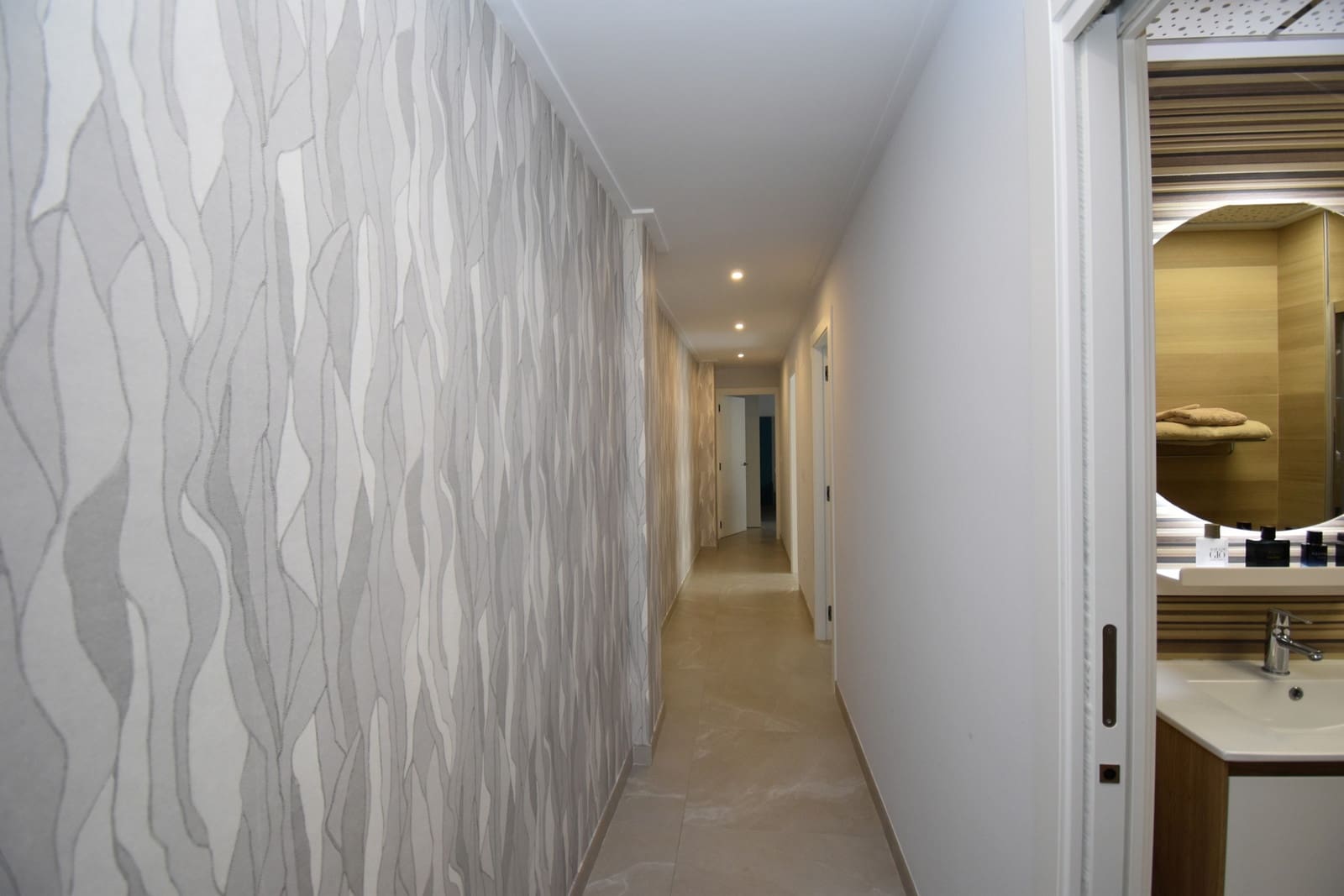 3 bedroom Penthouse for sale in Torrevieja with pool garage - € 399,000 (Ref: 9755398)