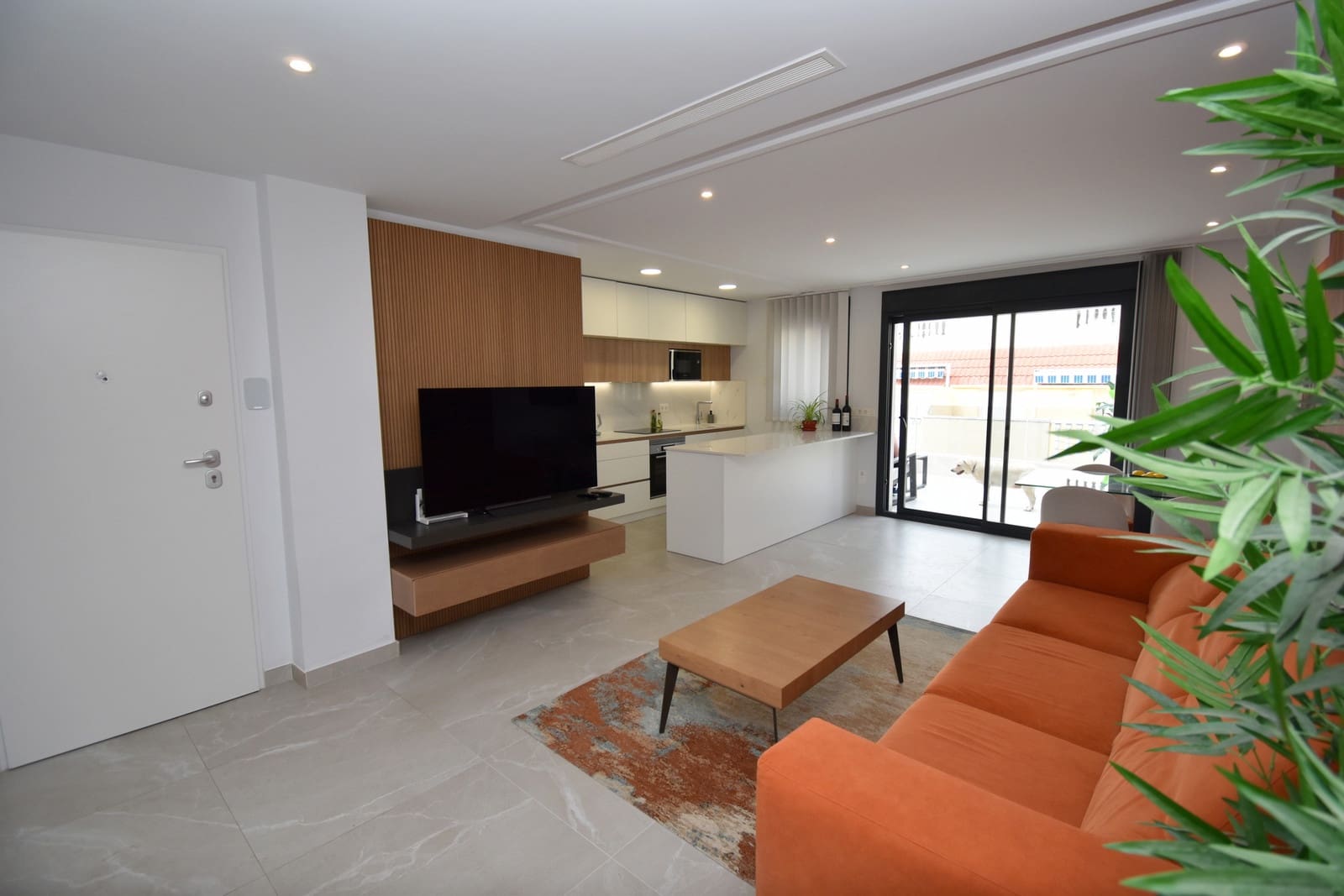 3 bedroom Penthouse for sale in Torrevieja with pool garage - € 399,000 (Ref: 9755398)