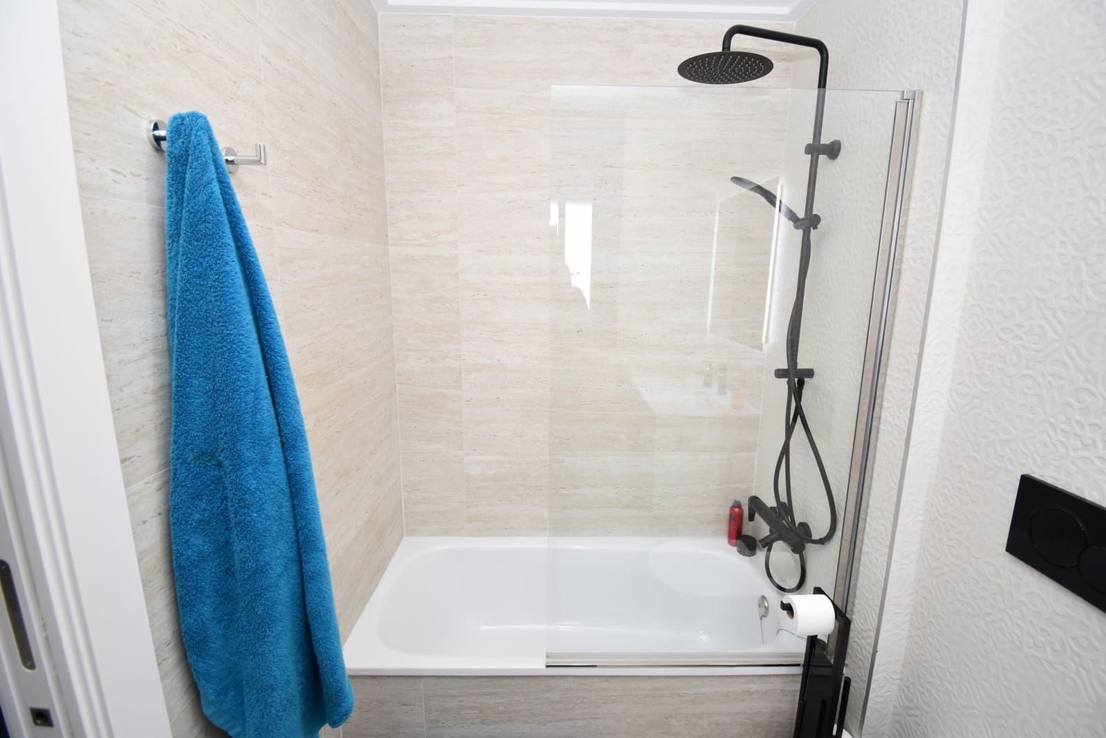 3 bedroom Penthouse for sale in Torrevieja with pool garage - € 399,000 (Ref: 9755398)