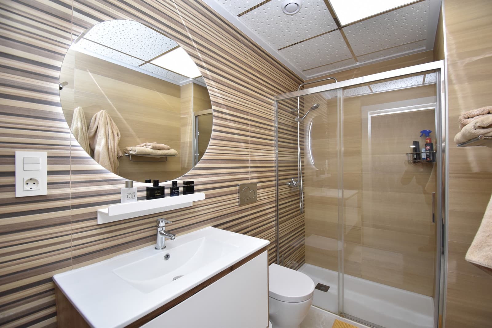 3 bedroom Penthouse for sale in Torrevieja with pool garage - € 399,000 (Ref: 9755398)