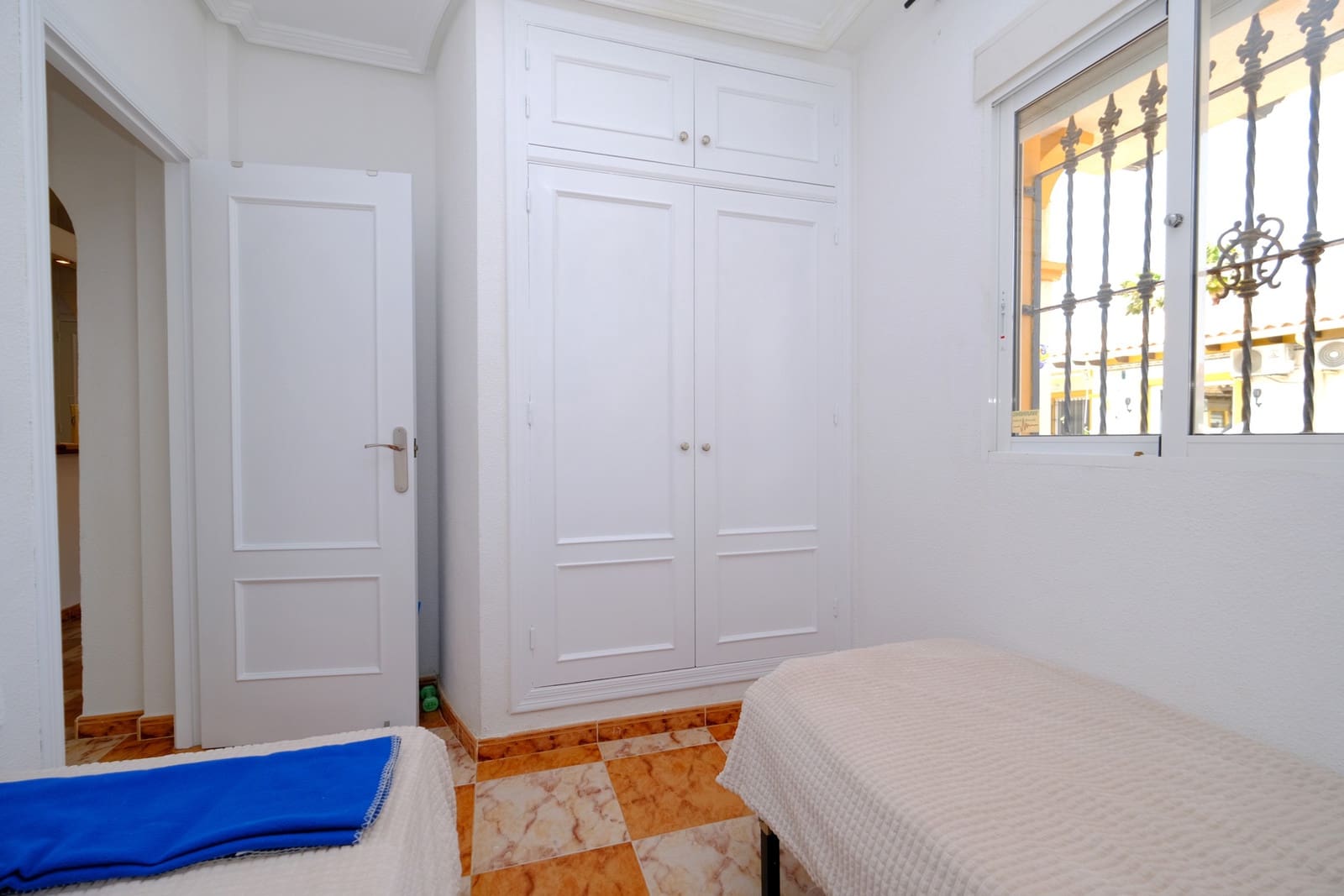 2 slaapkamer Bungalow te koop in Cabo Roig met zwembad - € 196.000 (Ref: 9763527)