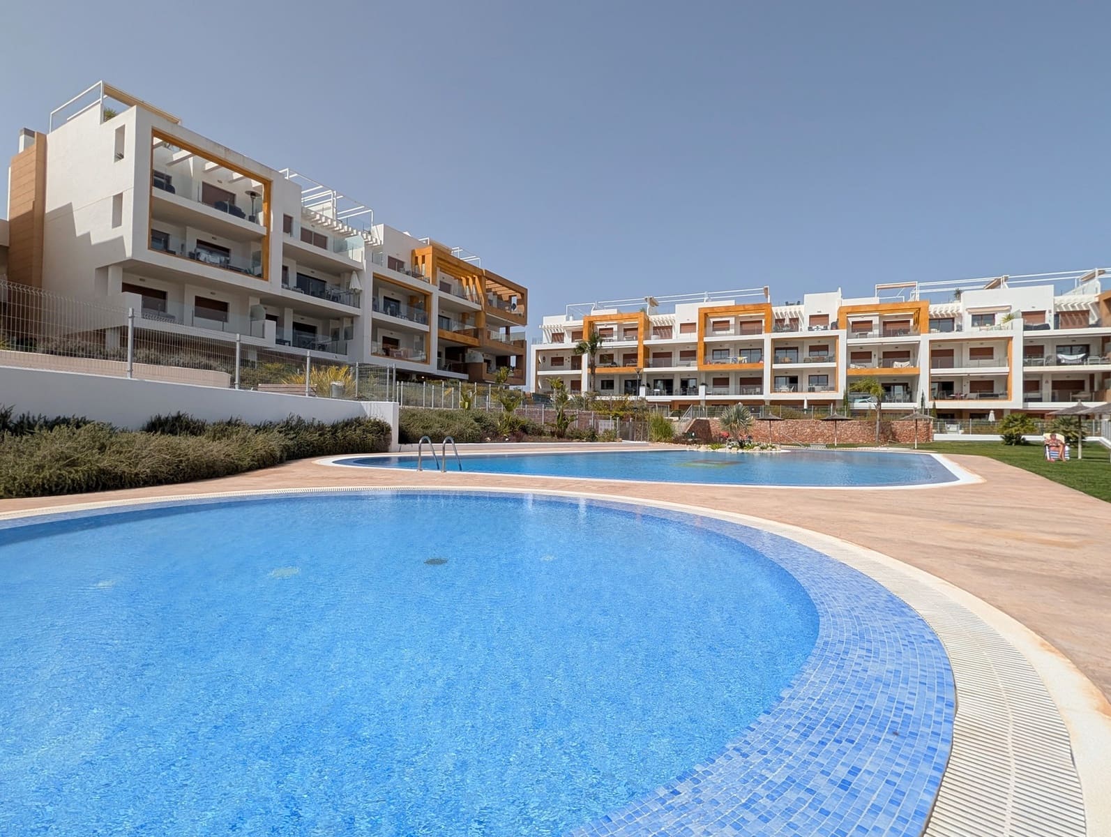 2 sypialnia Apartament na sprzedaż w Los Dolses z basenem garażem - 254 000 € (Ref: 9770334)