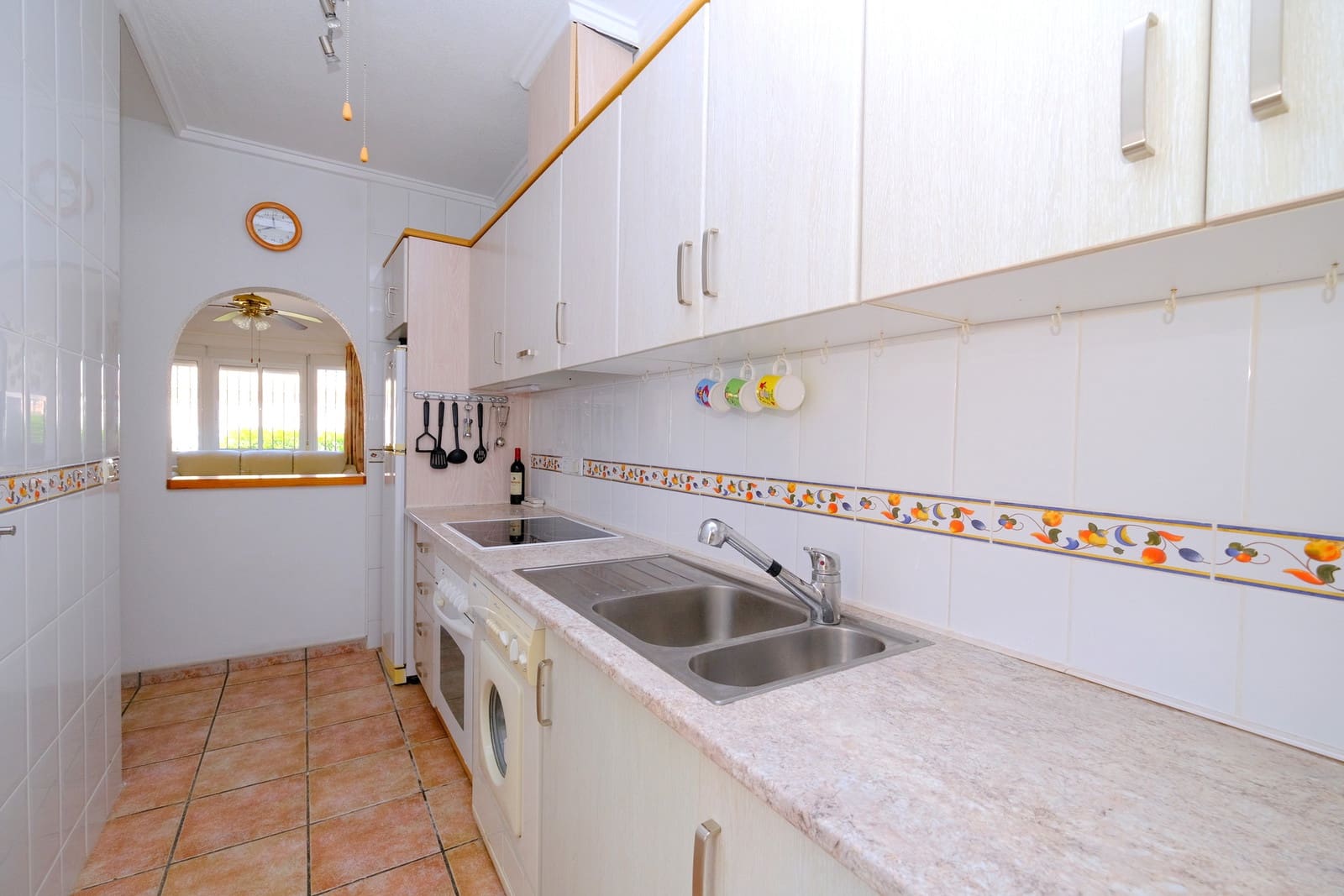 3 makuuhuone Huvila myytävänä paikassa Playa Flamenca mukana uima-altaan 
autotalli - 237 000 € (Ref: 9770335)