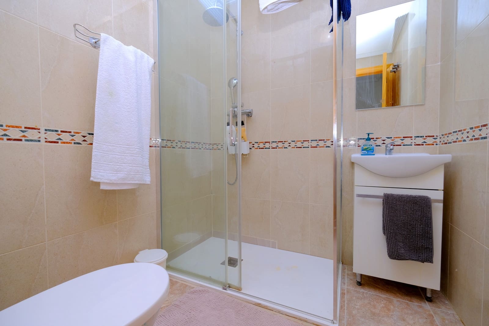 Apartamento de 2 habitaciones en Dehesa de Campoamor en venta con piscina garaje - 169.000 € (Ref: 9772772)