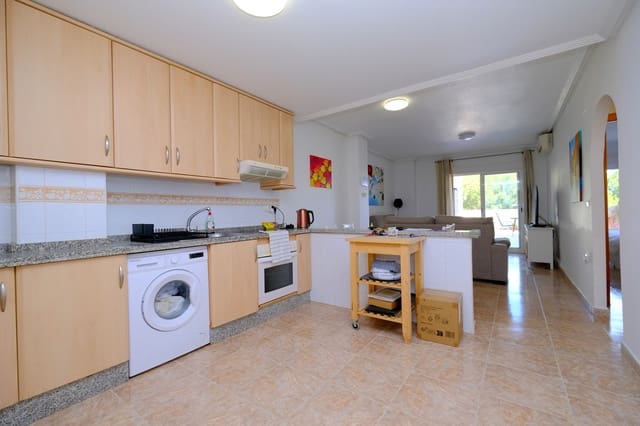 Apartamento de 2 habitaciones en Dehesa de Campoamor, Orihuela en venta con piscina garaje - 169.000 € (Ref: 9772772)