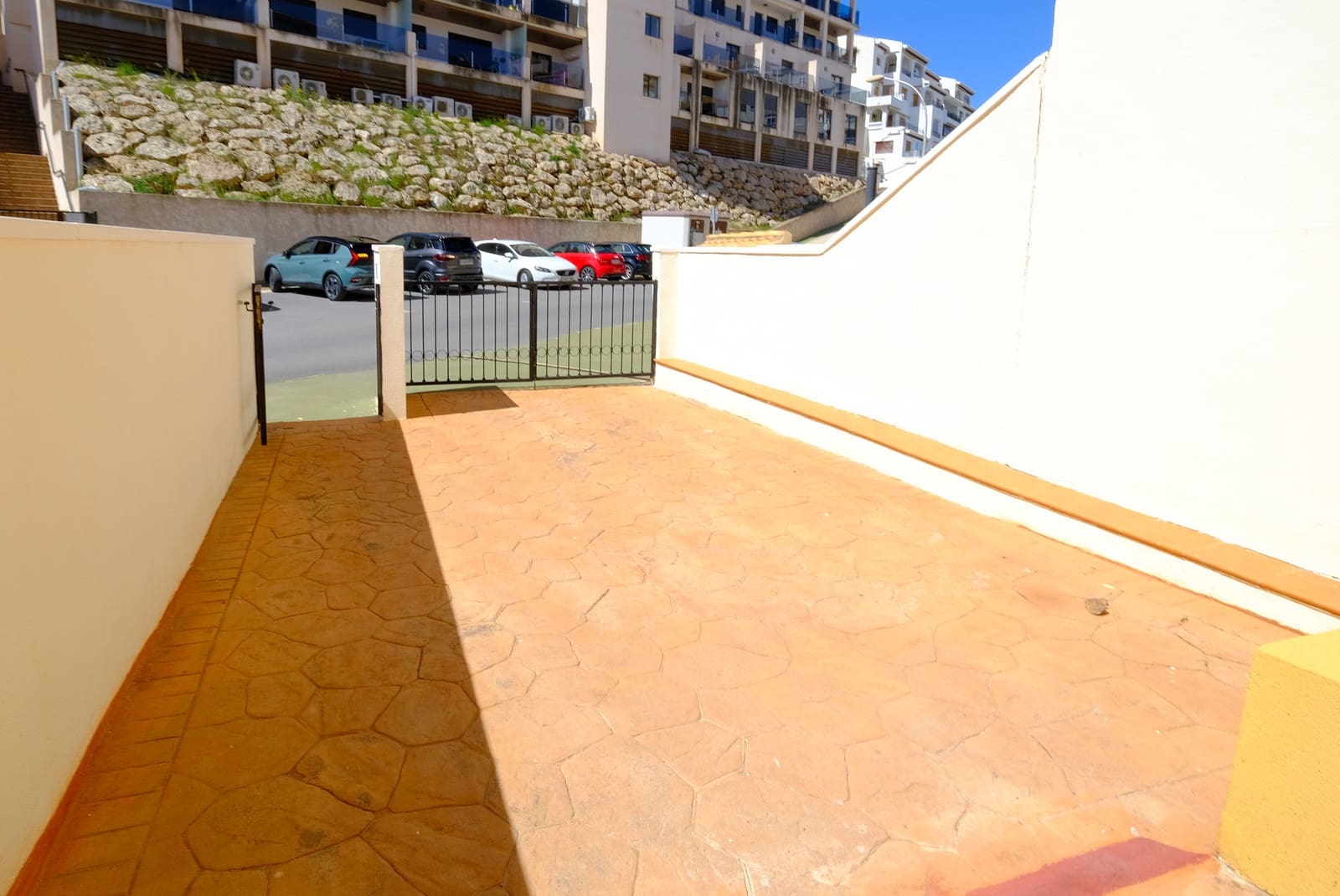 Apartamento de 2 habitaciones en Dehesa de Campoamor en venta con piscina garaje - 169.000 € (Ref: 9772772)