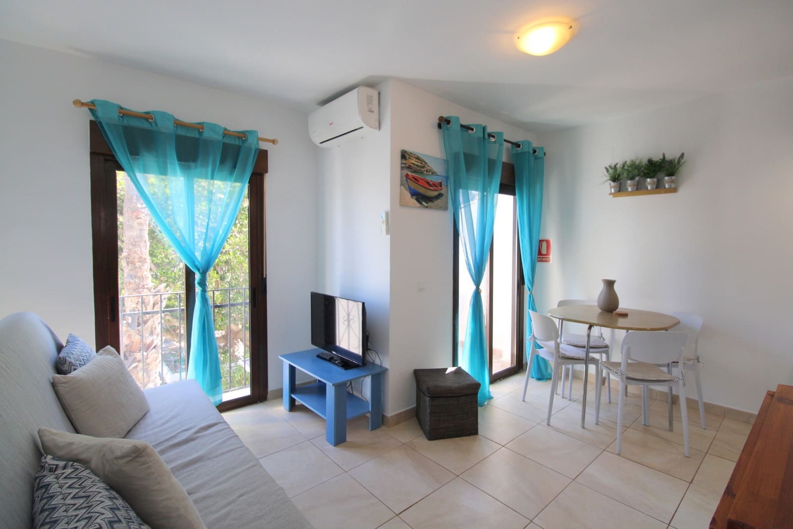 1 chambre Penthouse à vendre à Villamartin avec piscine - 105 000 € (Ref: 9777733)