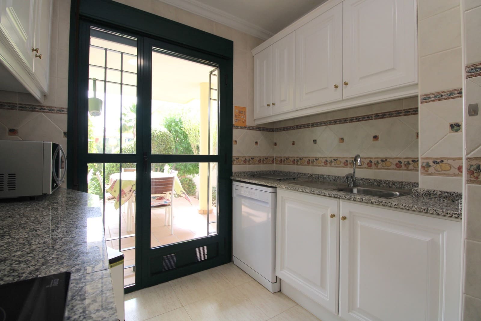 2 slaapkamer Appartement te koop in Villamartin met zwembad - € 230.000 (Ref: 9780232)