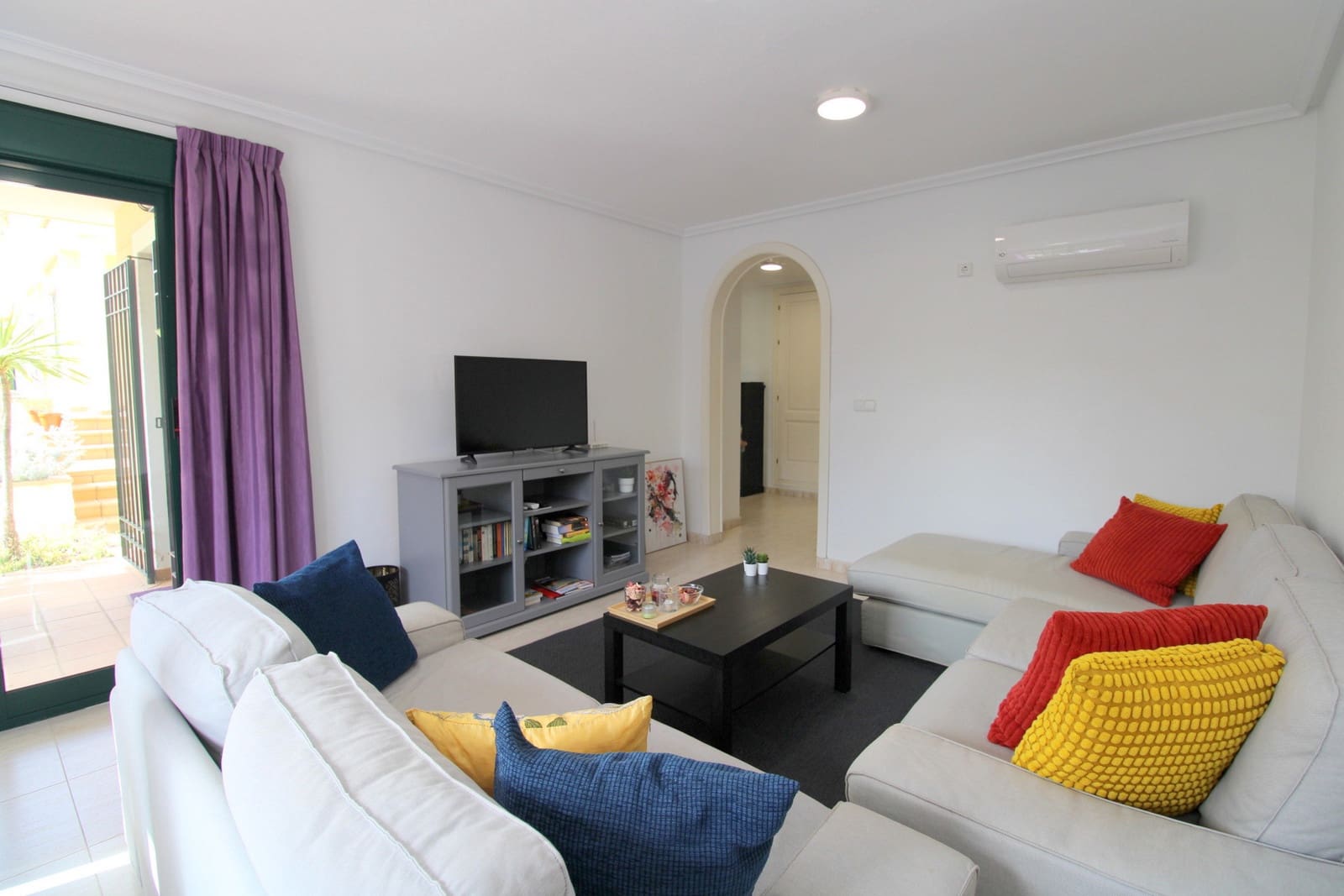 2 slaapkamer Appartement te koop in Villamartin met zwembad - € 230.000 (Ref: 9780232)