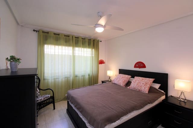 2 slaapkamer Appartement te koop in Villamartin, Orihuela met zwembad - € 230.000 (Ref: 9780232)