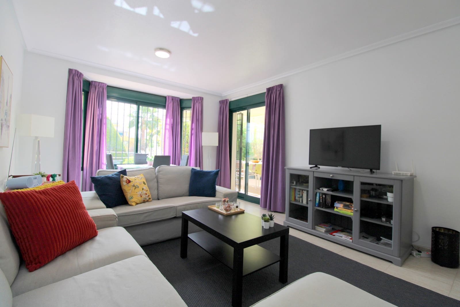 2 slaapkamer Appartement te koop in Villamartin met zwembad - € 230.000 (Ref: 9780232)