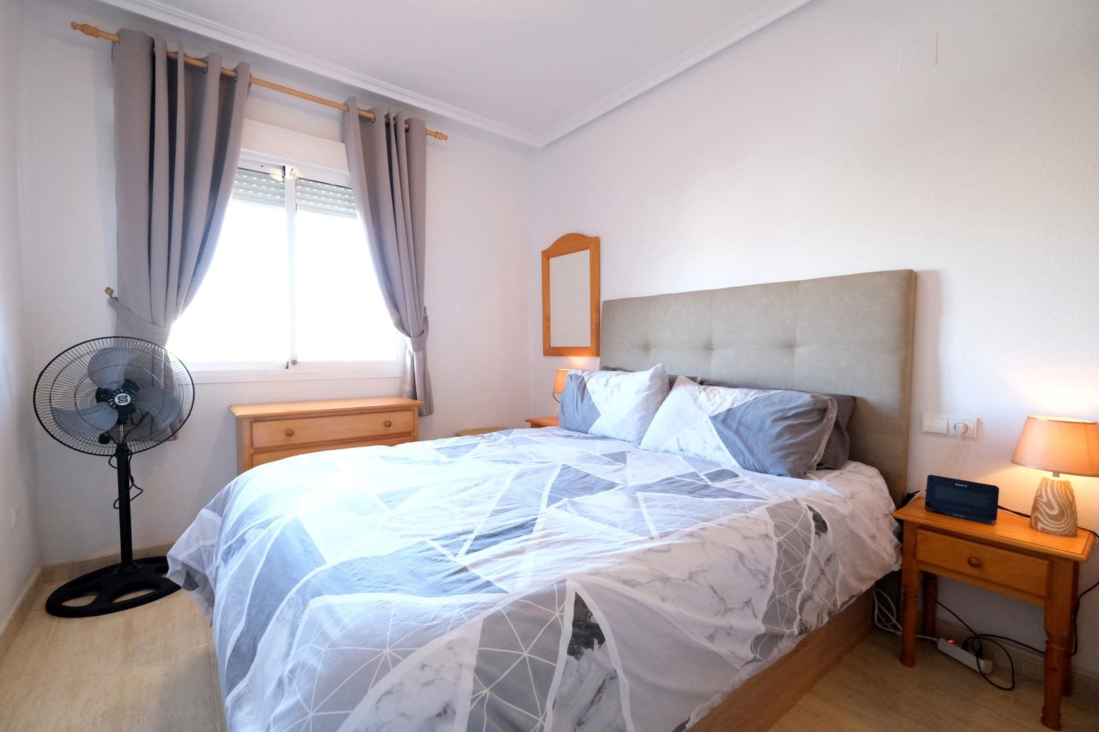 2 slaapkamer Appartement te koop in Villamartin met zwembad garage - € 149.995 (Ref: 9783039)