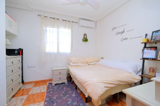 2 soverom Leilighet til salgs i Cabo Roig, Orihuela med svømmebasseng garasje - € 179 995 (Ref: 9794268)