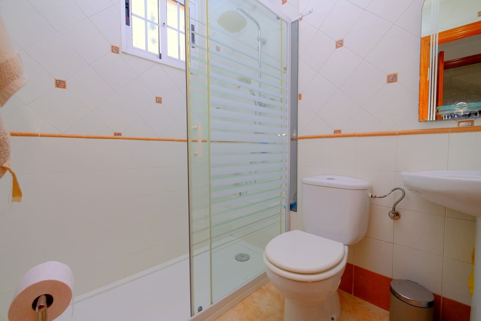 2 bedroom Townhouse for sale in Los Balcones with pool garage - € 247,000 (Ref: 9797530)