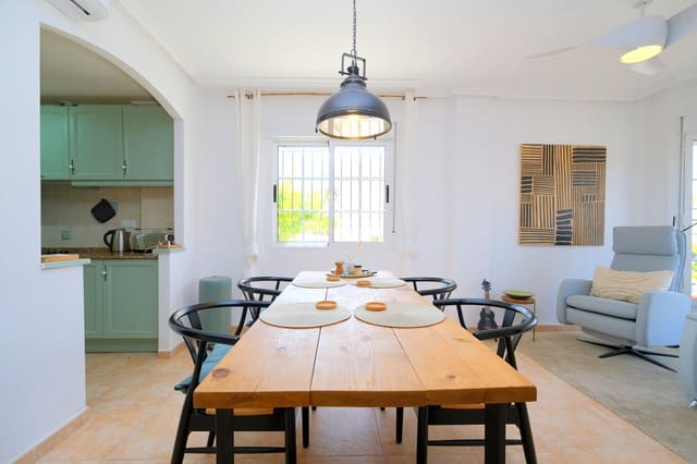 2 bedroom Townhouse for sale in Los Balcones with pool garage - € 247,000 (Ref: 9797530)