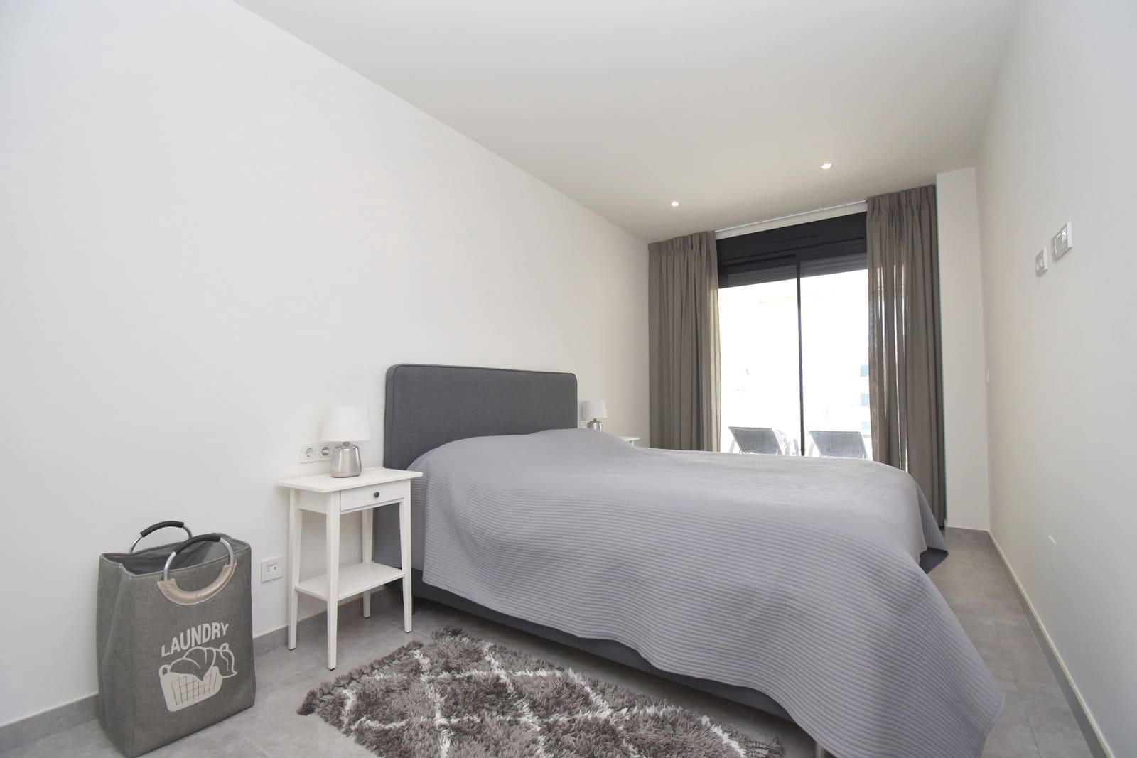 2 makuuhuone Huoneisto myytävänä paikassa Villamartin mukana uima-altaan 
autotalli - 319 950 € (Ref: 9798920)