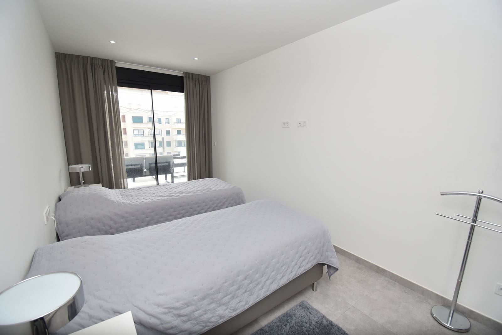 2 makuuhuone Huoneisto myytävänä paikassa Villamartin mukana uima-altaan 
autotalli - 319 950 € (Ref: 9798920)