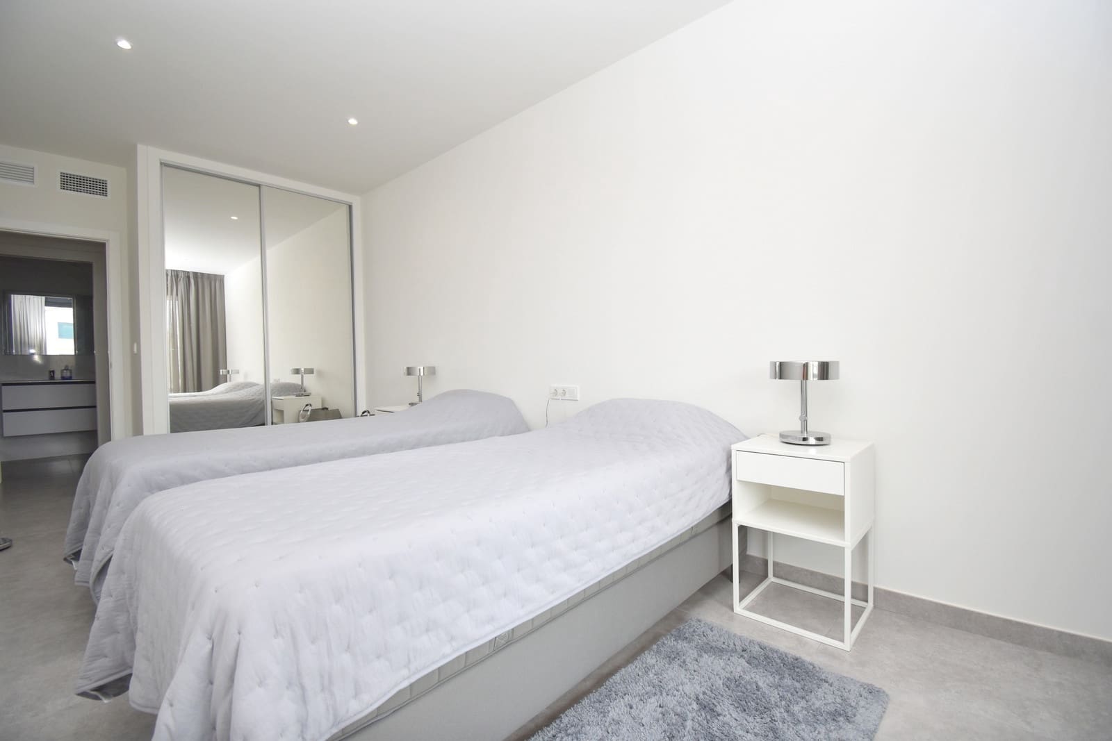 2 makuuhuone Huoneisto myytävänä paikassa Villamartin mukana uima-altaan 
autotalli - 319 950 € (Ref: 9798920)