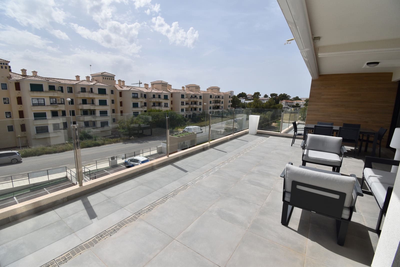 2 makuuhuone Huoneisto myytävänä paikassa Villamartin mukana uima-altaan 
autotalli - 319 950 € (Ref: 9798920)