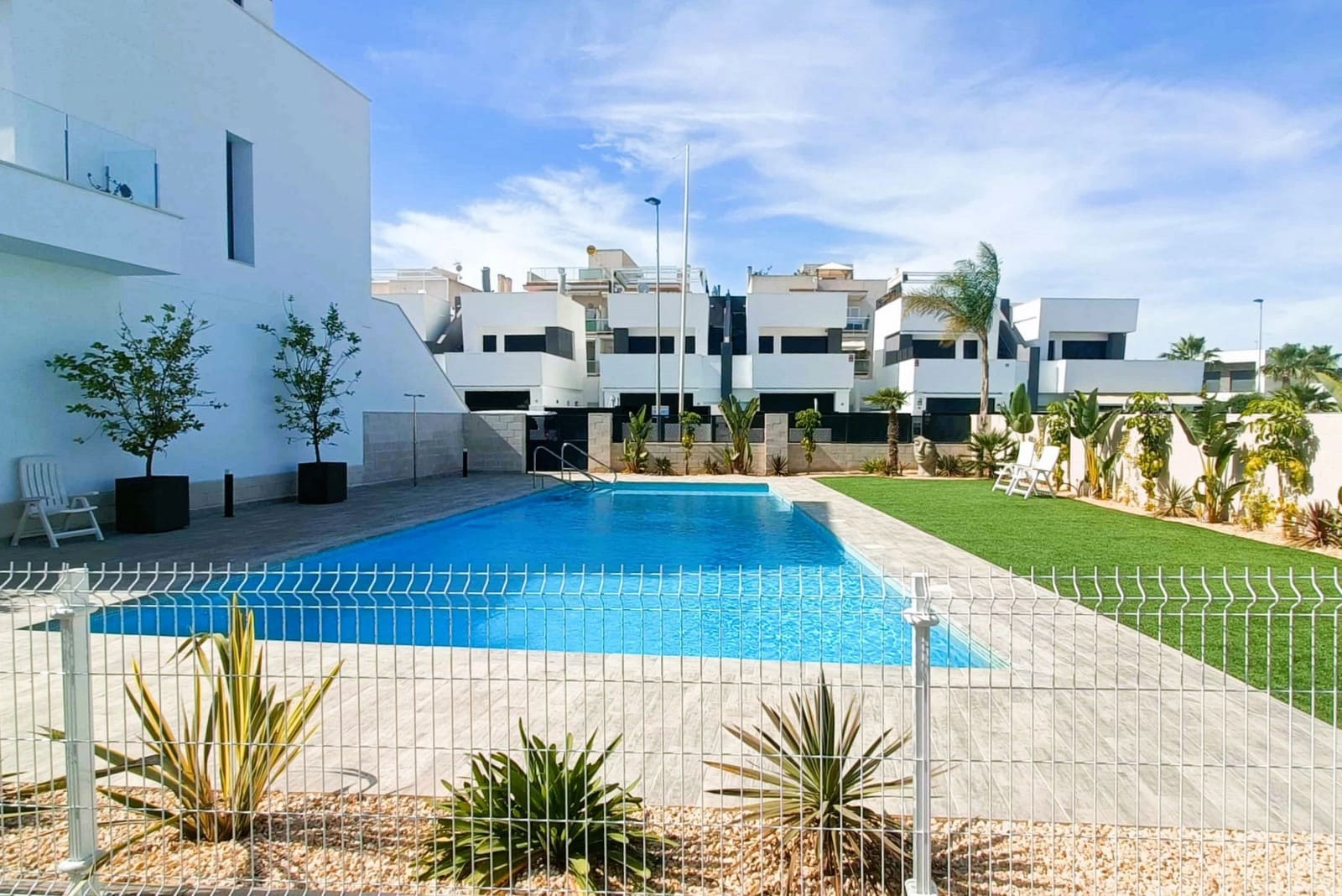 Apartamento de 3 habitaciones en Santiago de la Ribera en venta con piscina garaje - 299.000 € (Ref: 9804063)