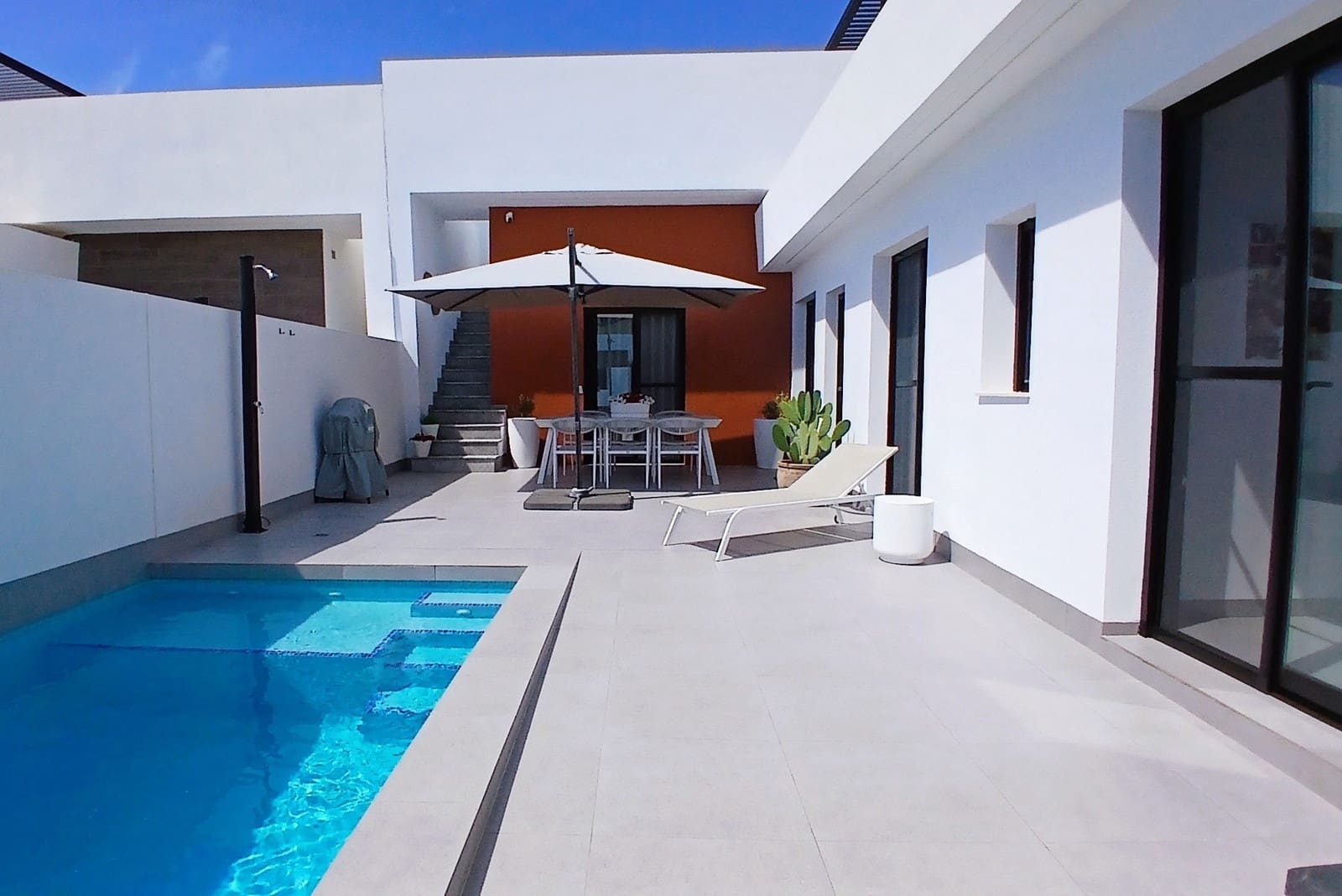 3 bedroom Villa for sale in Roldan with pool - € 327,000 (Ref: 9804064)