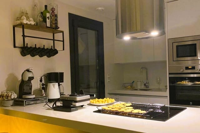 3 soveværelse Lejlighed til salg i Puerto Deportivo, Guardamar del Segura med swimmingpool garage - € 369.900 (Ref: 9804066)