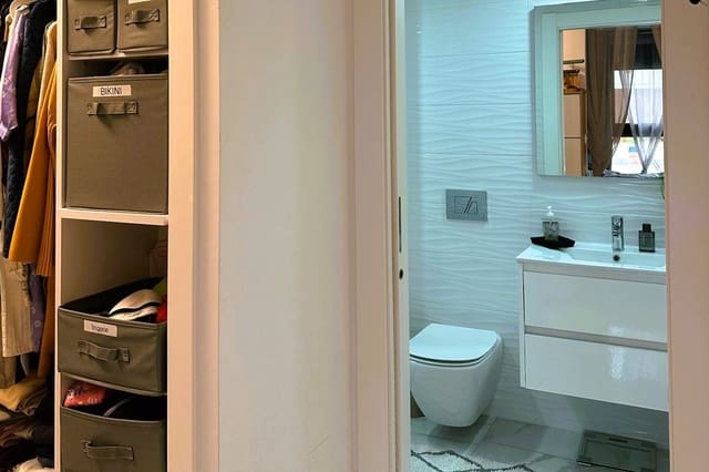 3 soveværelse Lejlighed til salg i Puerto Deportivo, Guardamar del Segura med swimmingpool garage - € 369.900 (Ref: 9804066)