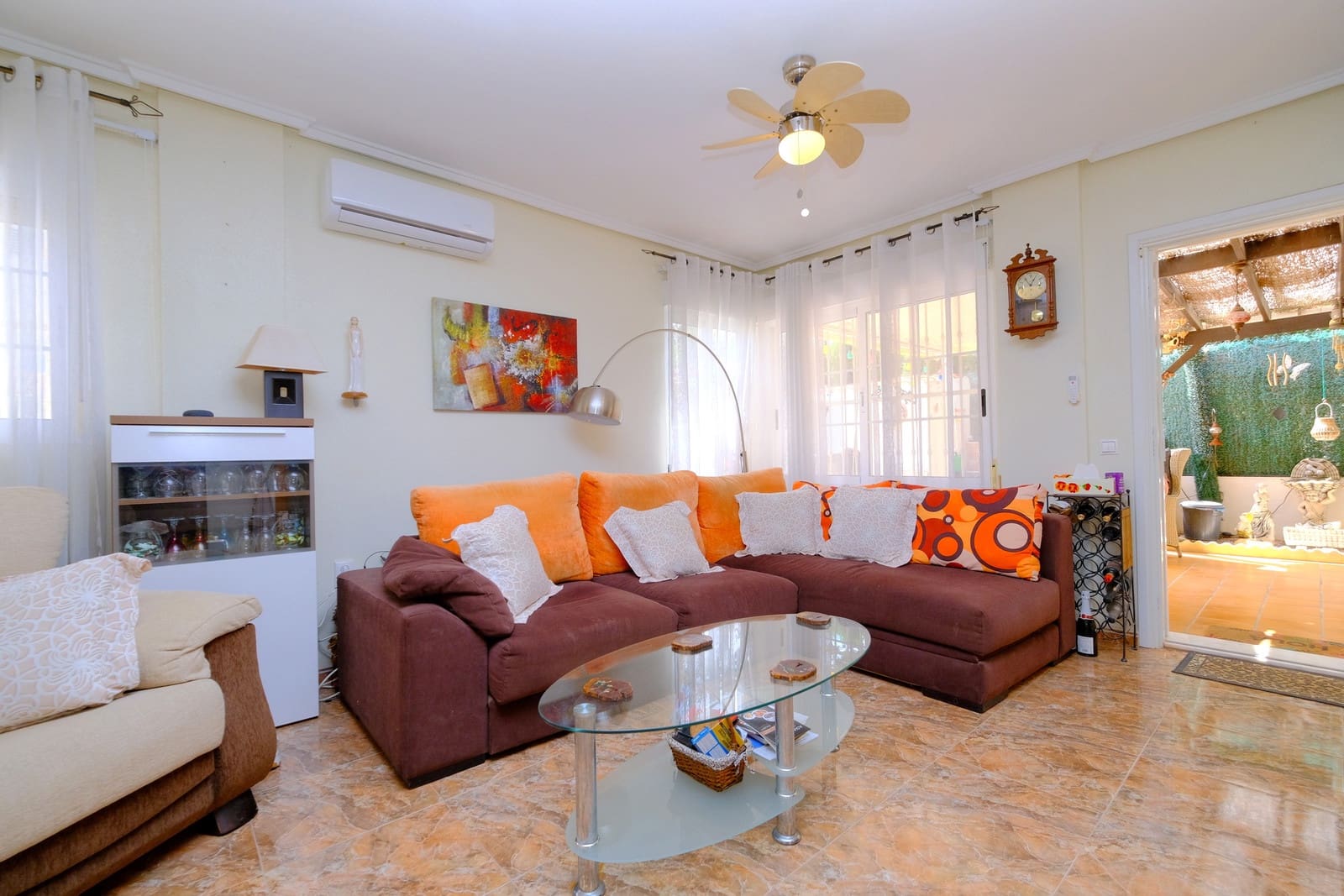 3 makuuhuone Omakotitalo myytävänä paikassa Los Dolses mukana uima-altaan 
autotalli - 219 995 € (Ref: 9806201)