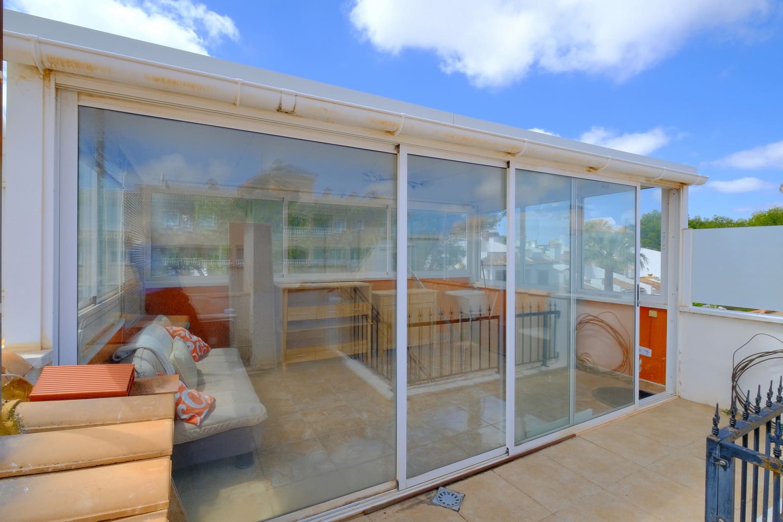 3 makuuhuone Omakotitalo myytävänä paikassa Los Dolses mukana uima-altaan 
autotalli - 219 995 € (Ref: 9806201)