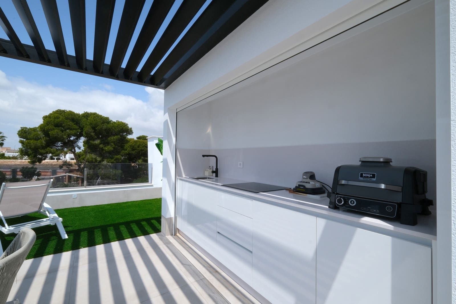 3 bedroom Villa for sale in Santiago de la Ribera with pool garage - € 599,000 (Ref: 9814543)