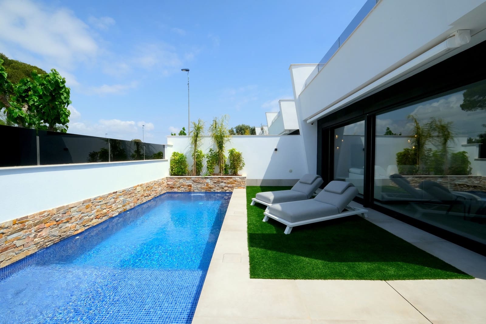 3 bedroom Villa for sale in Santiago de la Ribera with pool garage - € 599,000 (Ref: 9814543)
