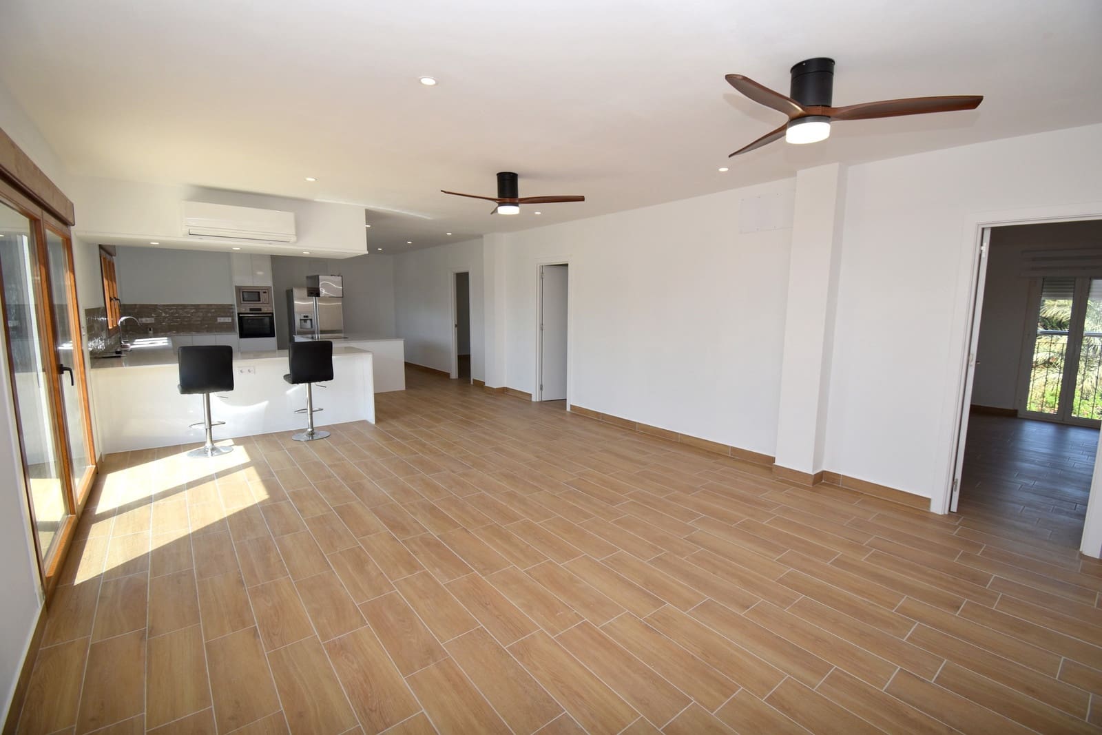 Ático de 3 habitaciones en Estrella de Mar en venta con piscina - 269.000 € (Ref: 9817772)