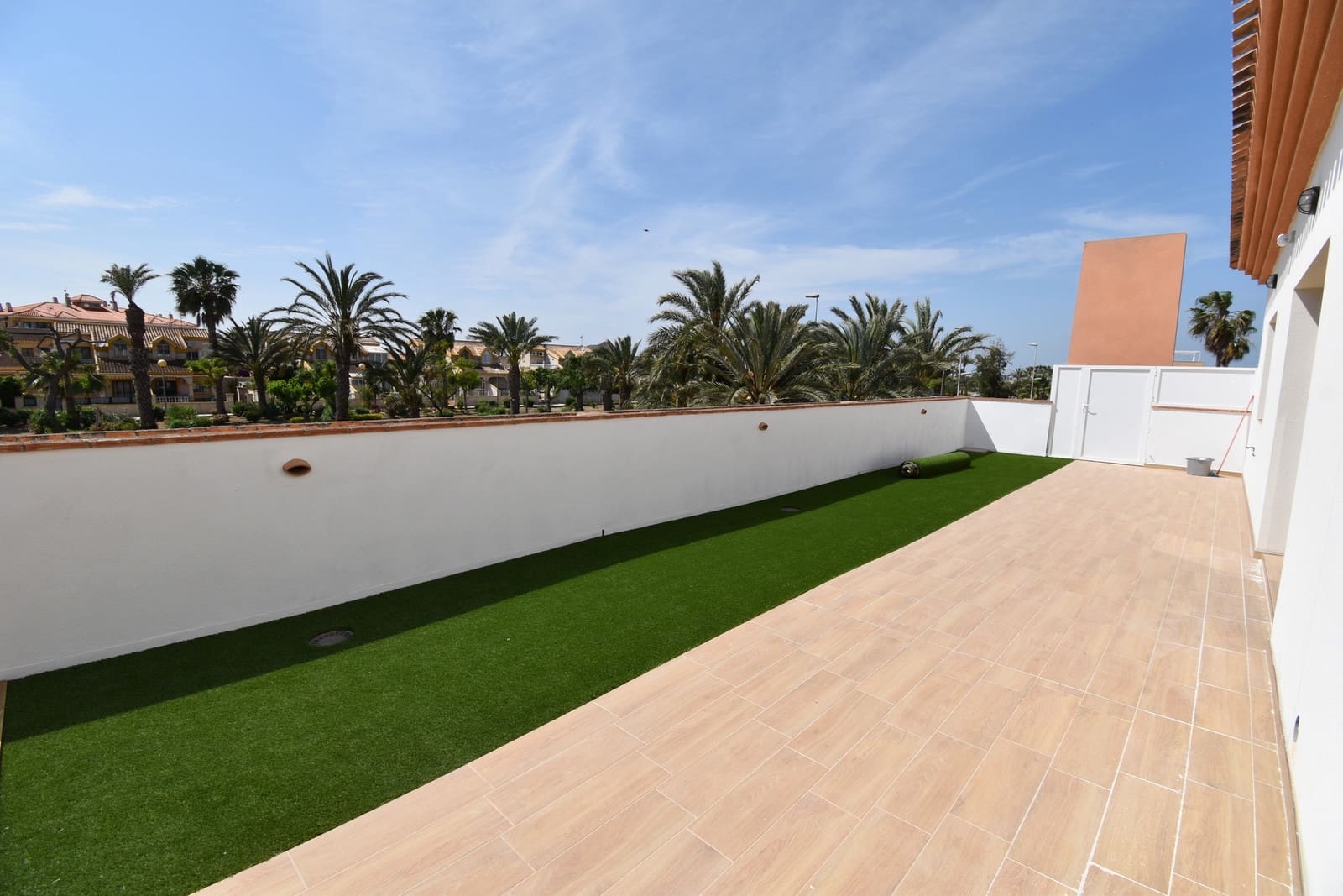 Ático de 3 habitaciones en Estrella de Mar en venta con piscina - 269.000 € (Ref: 9817772)