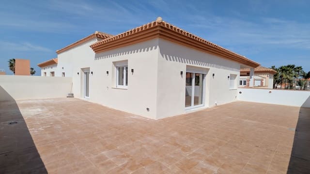 Ático de 2 habitaciones en Estrella de Mar, Cartagena en venta con piscina - 269.000 € (Ref: 9817773)