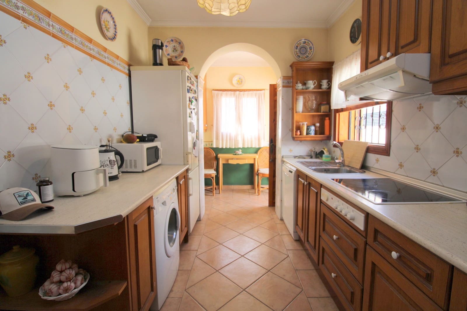 3 sypialnia Willa na sprzedaż w La Zenia z basenem garażem - 630 000 € (Ref: 9822331)