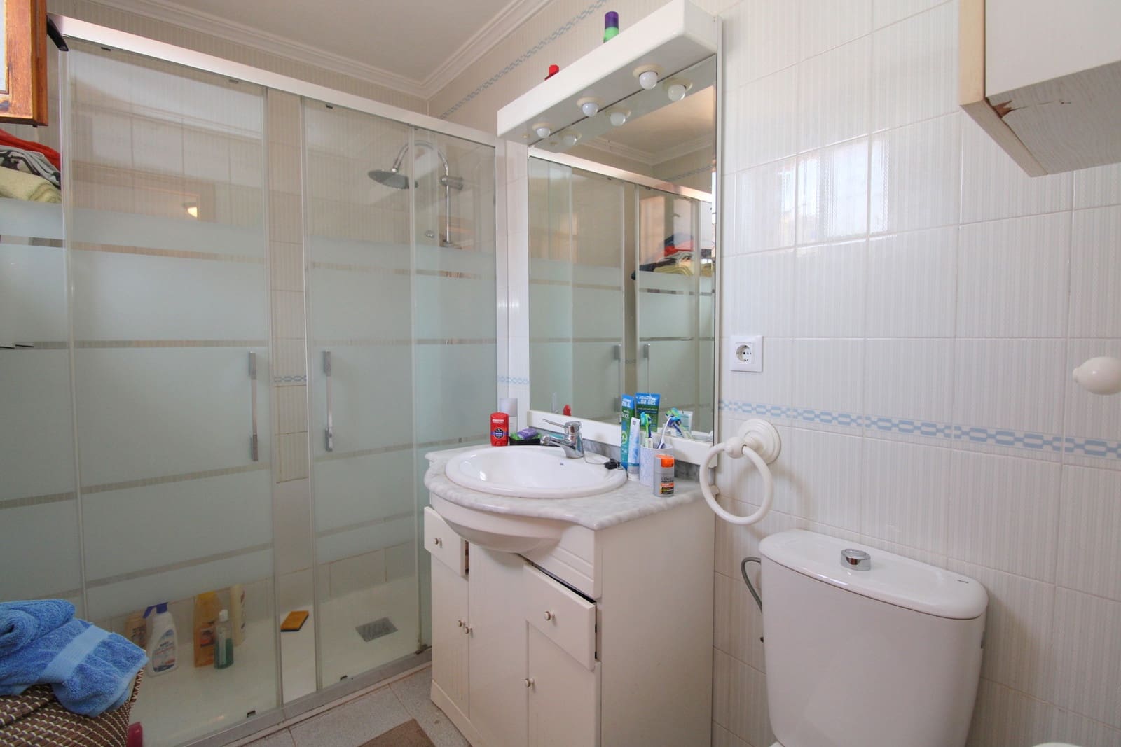 3 sypialnia Willa na sprzedaż w La Zenia z basenem garażem - 630 000 € (Ref: 9822331)