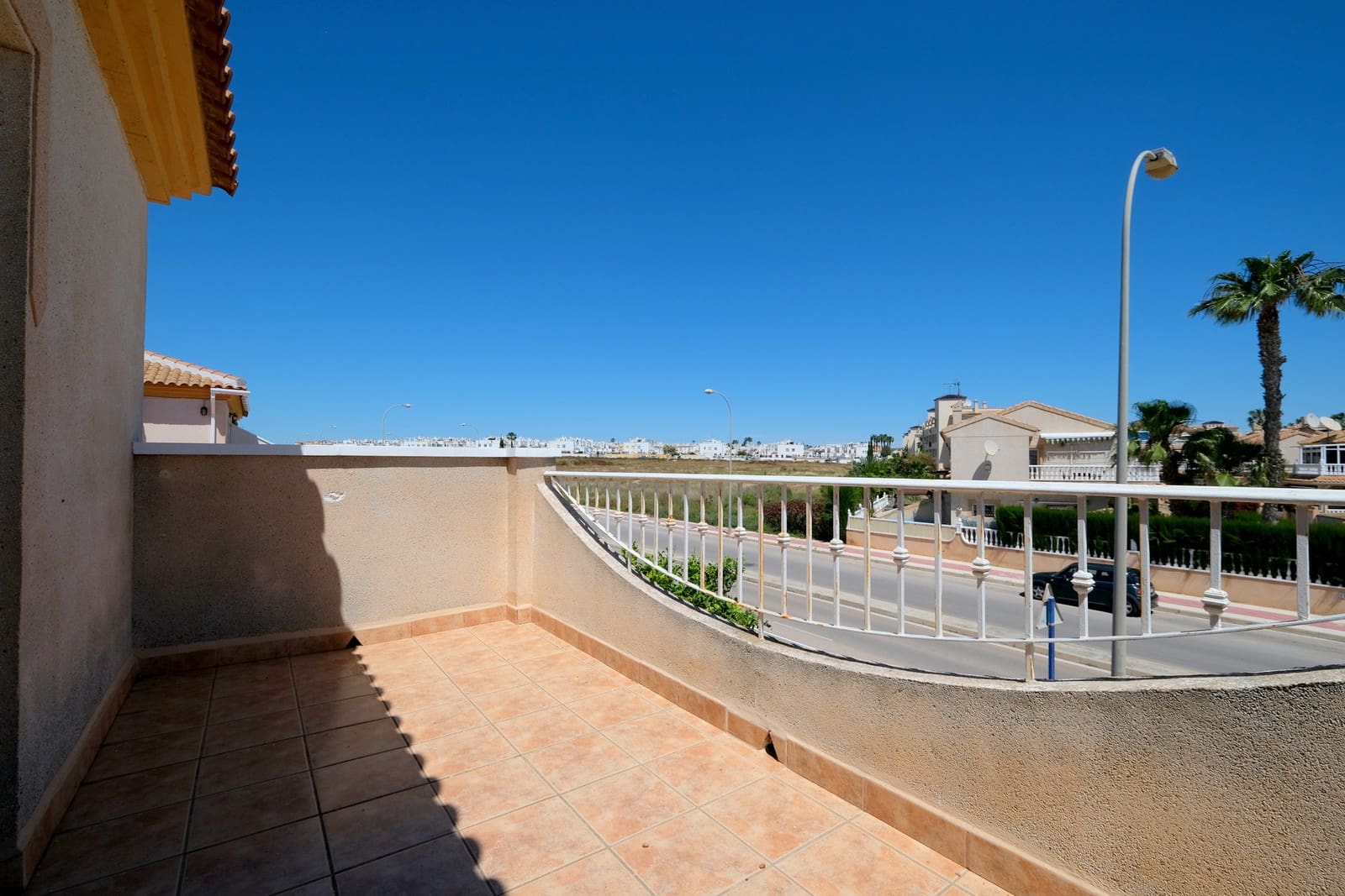 3 soveværelse Byhus til salg i Playa Flamenca med swimmingpool garage - € 209.000 (Ref: 9830844)