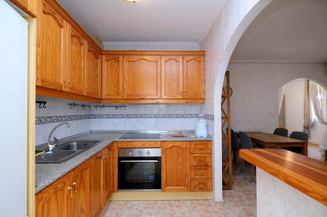 3 soveværelse Byhus til salg i Playa Flamenca, Orihuela med swimmingpool garage - € 209.000 (Ref: 9830844)