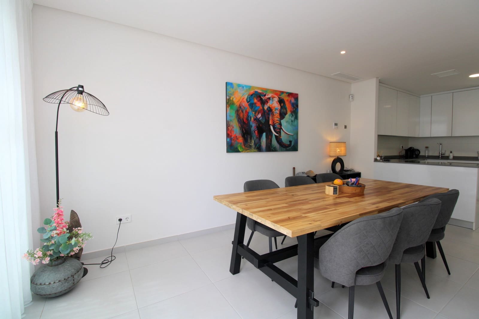 Casa de 3 habitaciones en Torrevieja en venta con piscina garaje - 370.000 € (Ref: 9835972)