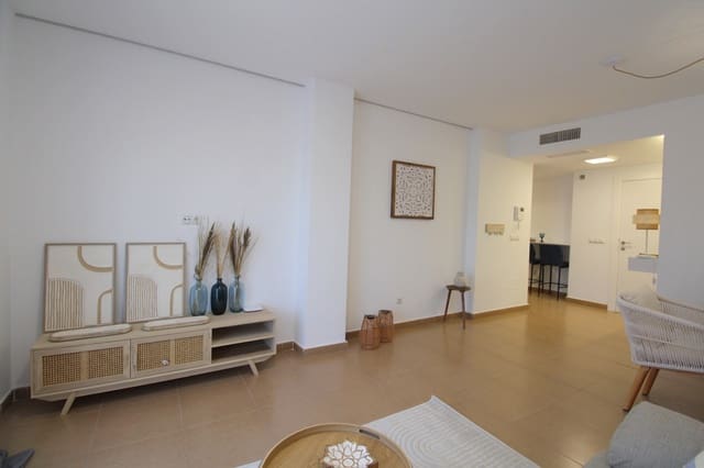2 soveværelse Lejlighed til salg i Puerto Deportivo, Torrevieja - € 184.700 (Ref: 9849120)